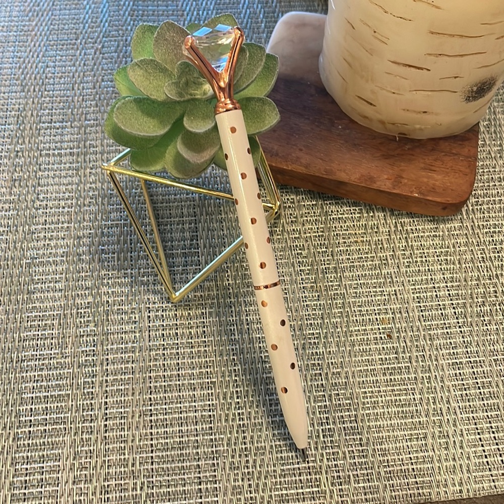 #60 NWT White and Rose Gold Polka Dot Pen with Diamond Jewel Top - Picture 11 of 16